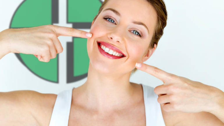 Promozione imperdibile: sbiancamento subito dopo l’igiene dentale